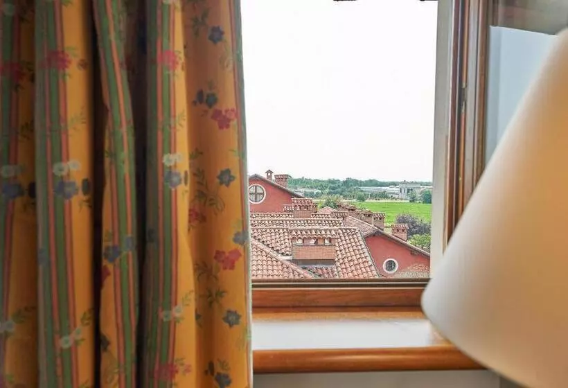 ハイドロマッサージバス付きスイート, Relais Santo Stefano