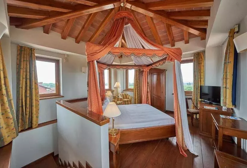 ハイドロマッサージバス付きスイート, Relais Santo Stefano