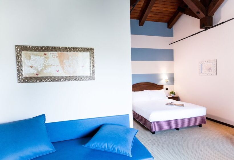 سوییت جونیور, Relais Santo Stefano