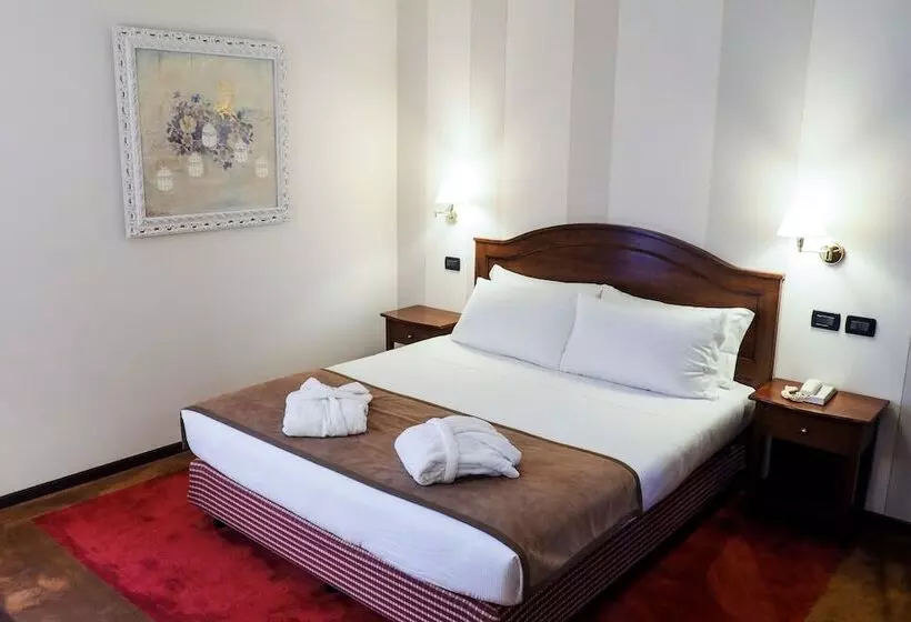 スイート, Relais Santo Stefano
