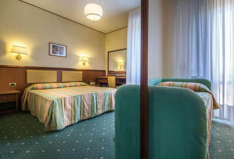 スタンダードトリプルルーム, San Francisco