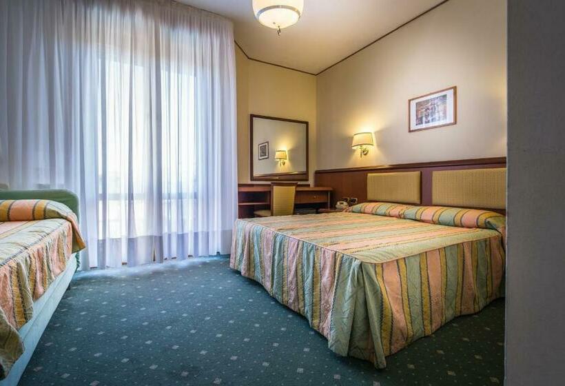 スタンダードトリプルルーム, San Francisco