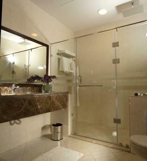 行政套房, Zara Continental