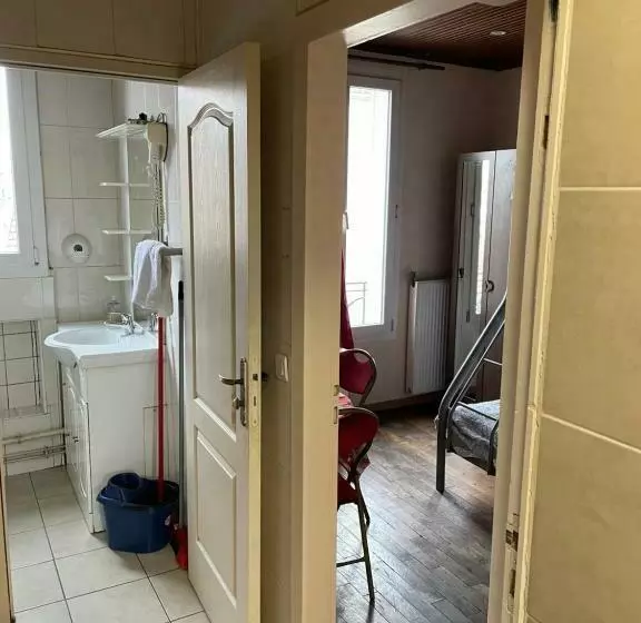 スタンダードスタジオ, Rent Appart   Colombes