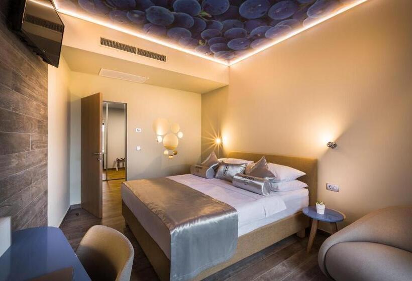 اتاق سوپریور خانوادگی, Vinotel Gospoja