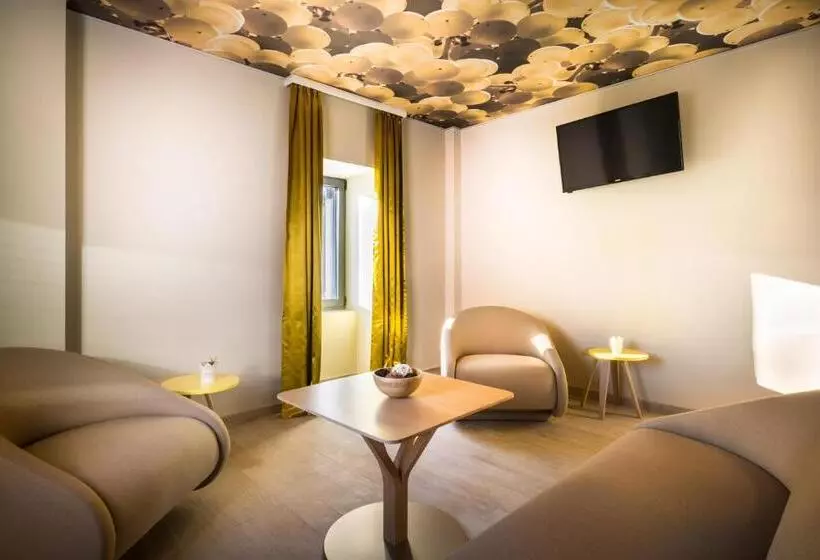 Perhesviitti, Vinotel Gospoja