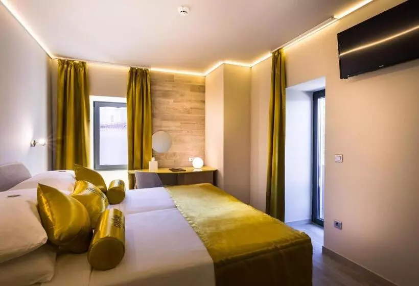 Perhesviitti, Vinotel Gospoja
