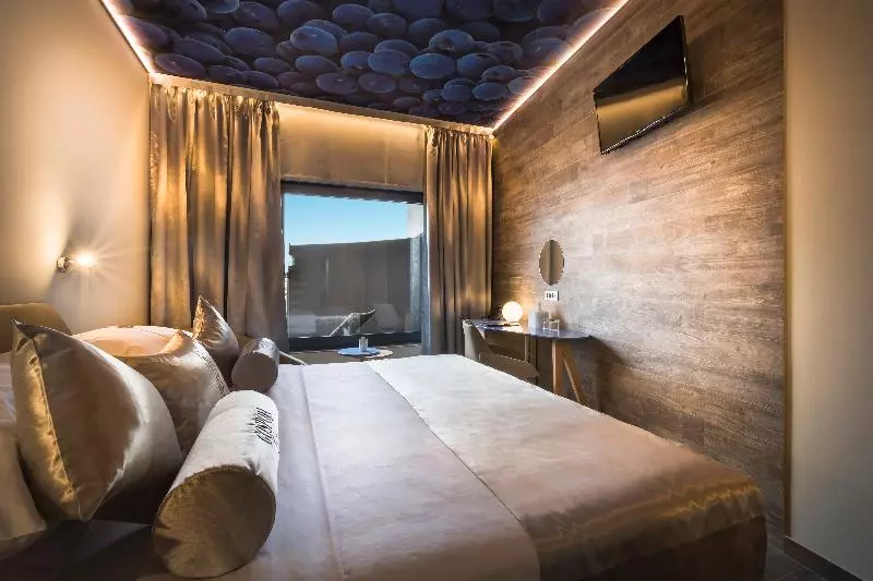 Superior-perhehuone, Vinotel Gospoja