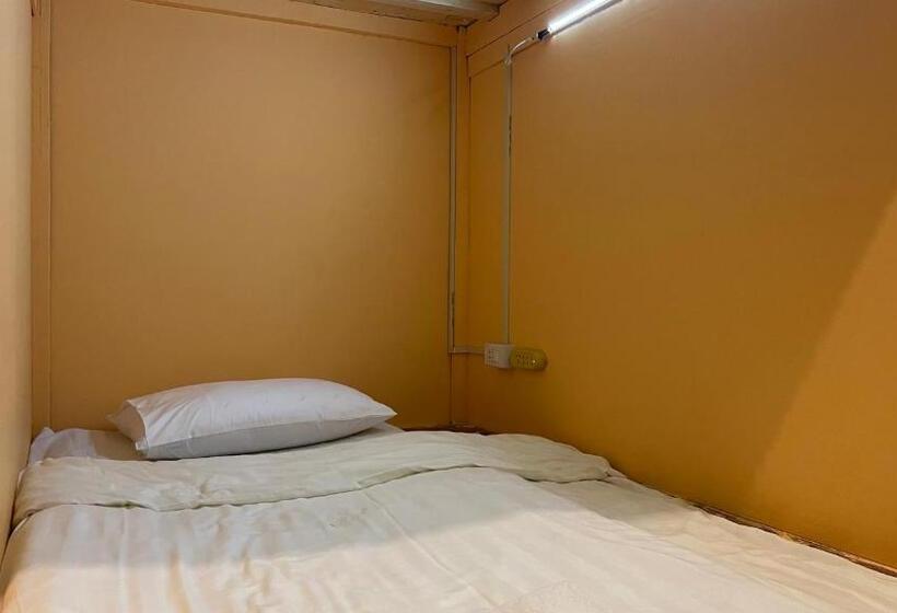 Cama em Quarto Compartilhado, Sokxay Guerthouse