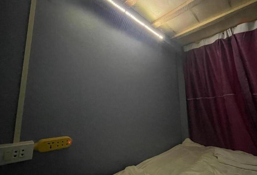 Cama em Quarto Compartilhado, Sokxay Guerthouse