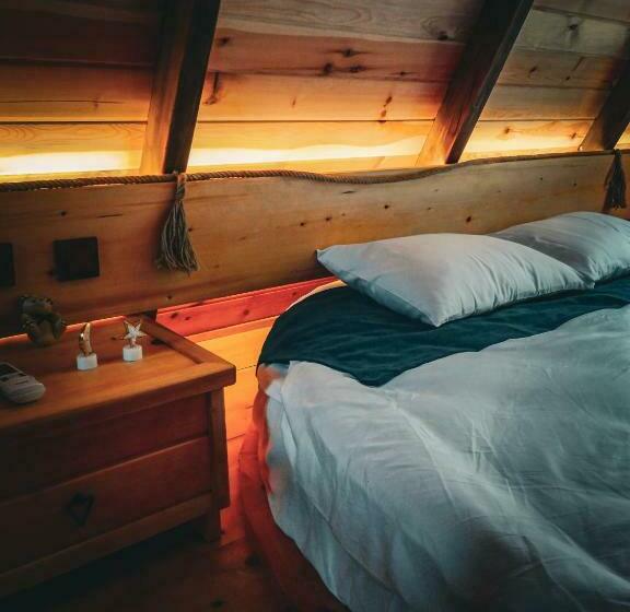 בונגלו משפחתי, Katre Bungalov