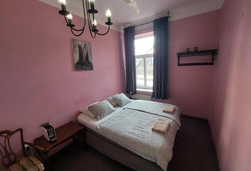 اتاق سوپریور, The Villa, Ljubljana City Center