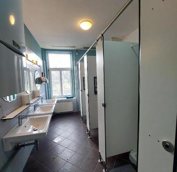 اتاق عادی, The Villa, Ljubljana City Center