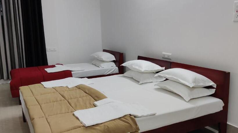 デラックストリプルルーム, Usc Home Stay 307