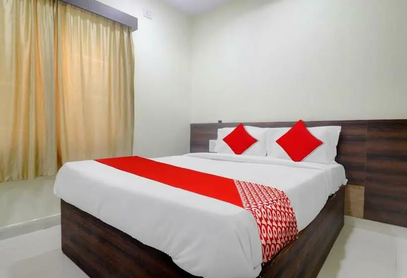 Classic Kolmen Hengen Huone, O Shazeb International