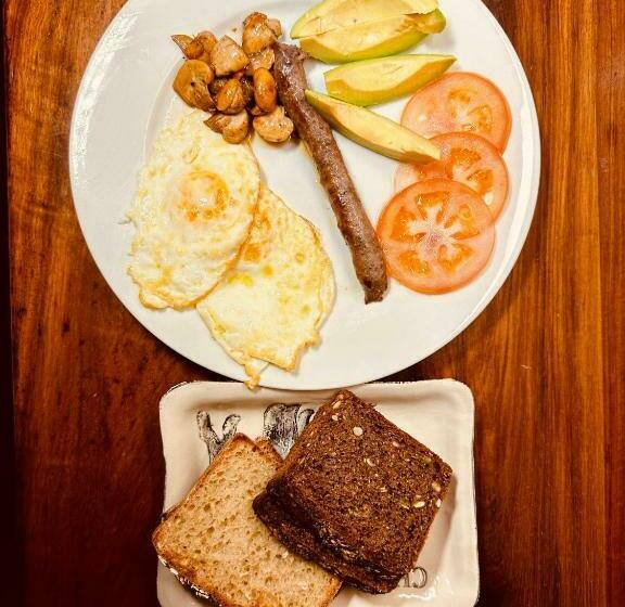 חדר סטנדרט, A State Of Grace