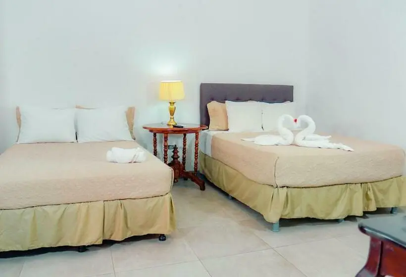 اتاق استاندارد چهار تخته, Santa Ana Hotel Boutique