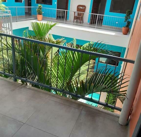 اتاق استاندارد چهار تخته, Santa Ana Hotel Boutique