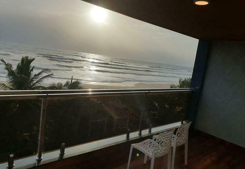 غرفة قياسية سرير كينج, The Oceanic Beach Front
