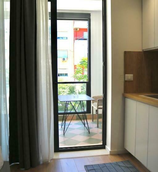 סטודיו סטנדרט עם מרפסת, David S Studio Stays