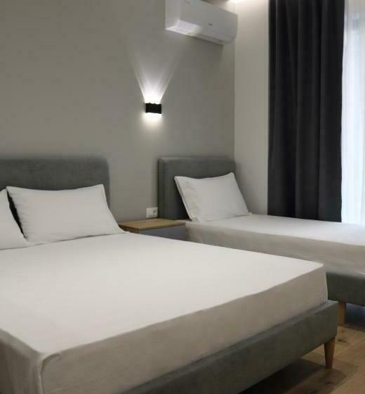 דירה בת חדר שינה 1 עם מרפסת, David S Studio Stays