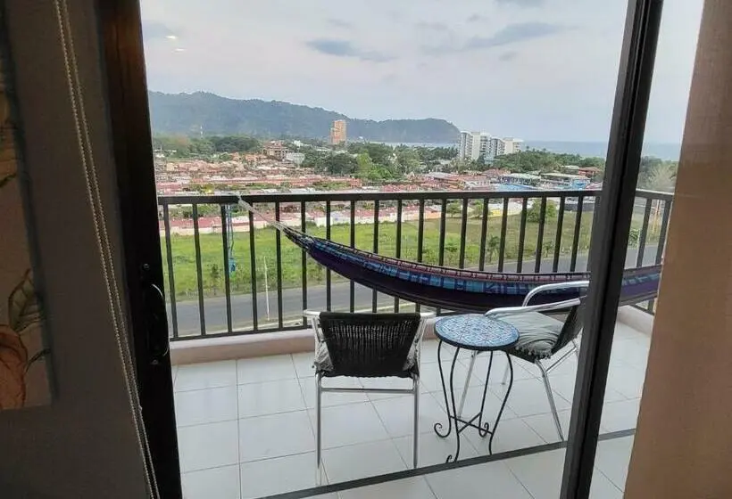 海の見える１ベッドルームアパートメント, Jaco Bay 4903 Three Bdrm Suite Spectacular Views Pool