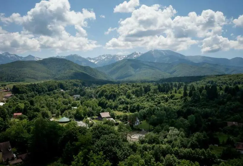 バルコニー付きデラックスルーム, Evergreen Chalet
