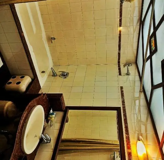 Chambre Deluxe, Kailash Parbat