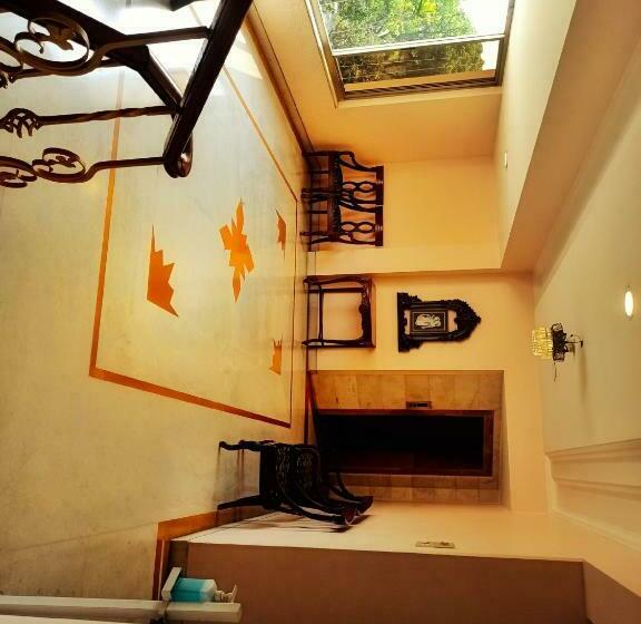 סוויטה עם ג'קוזי, Kailash Parbat