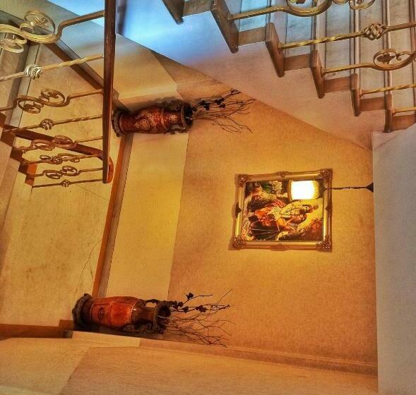 סוויטה עם ג'קוזי, Kailash Parbat