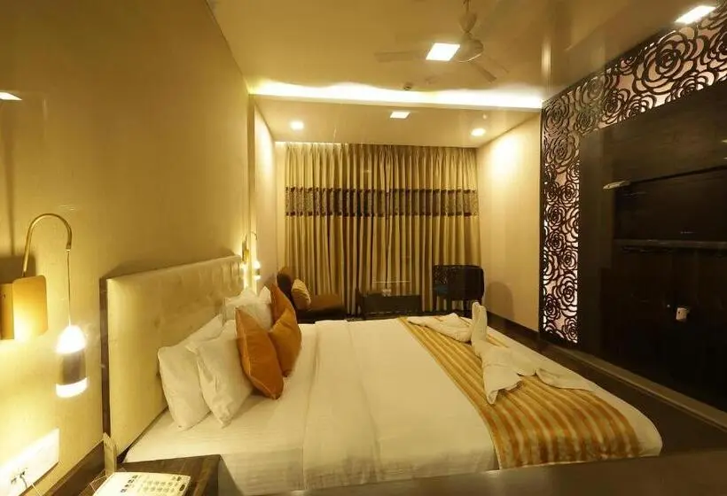 Chambre Supérieure, Kailash Parbat
