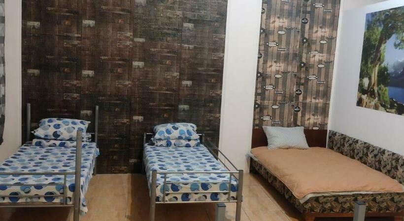 Кровать в Общей Комнате, Hostel Tulcea