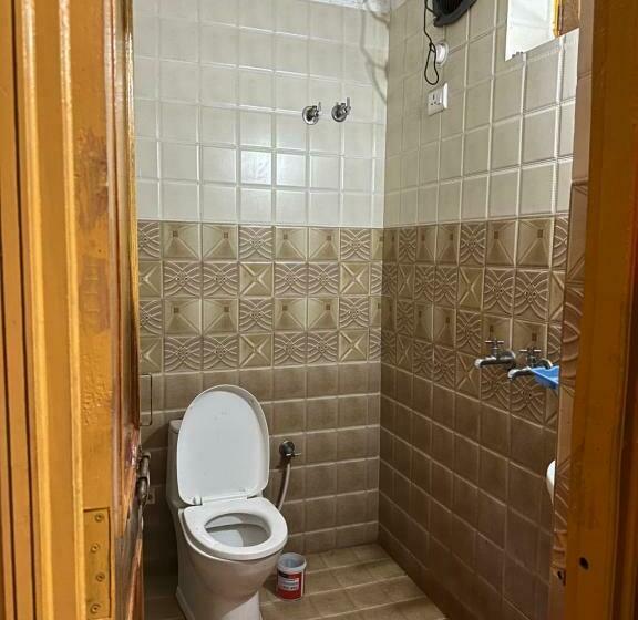 غرفة قياسية, Maheshwari & Banquet Hall