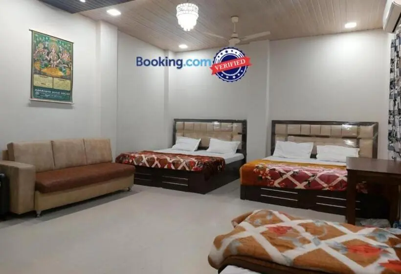 Deluxe Suite King Bed, Goroomgo Kashi Paradise Varanasi
