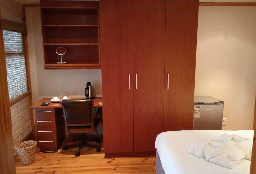 Классический Номер, Edenbrook Country Manor