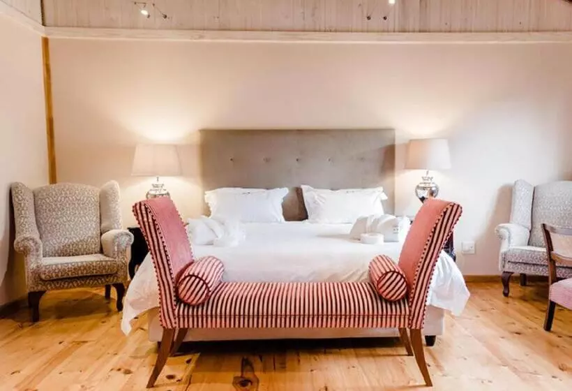 スイート, Edenbrook Country Manor