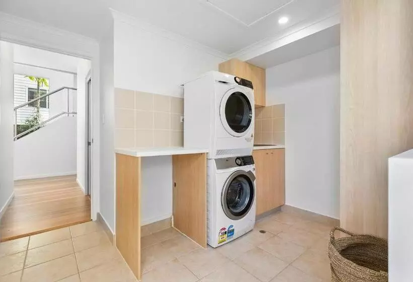 ４ベッドルームハウス, Andari Holiday Apartments