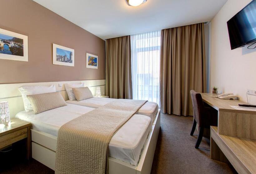 اتاق استاندارد, Argentum