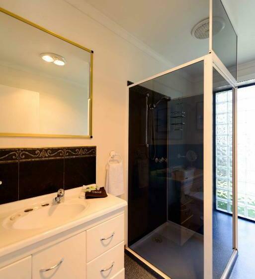 شقة غرفتين, Georges Bay Apartments