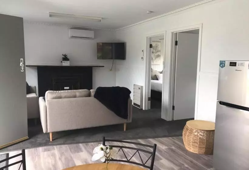 庭の見える１ベッドルームアパートメント, Georges Bay Apartments