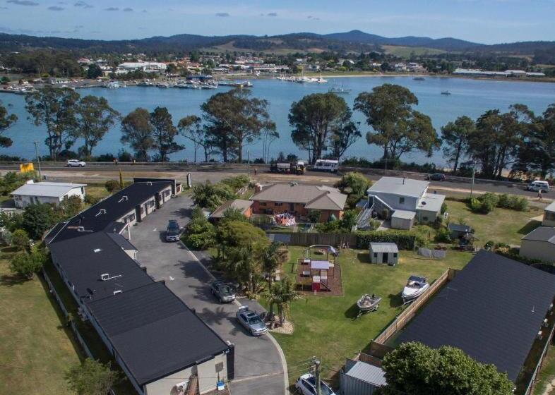 스탠다드 룸 킹사이즈 침대, Georges Bay Apartments