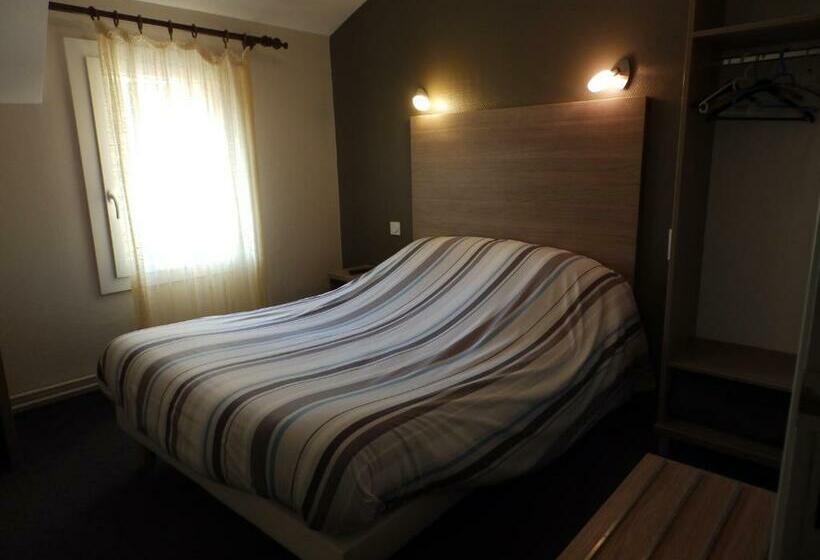 스탠다드 룸, Logis Hôtel Restaurant Les Cévennes