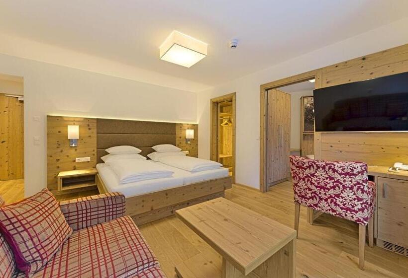 اتاق لوکس, Kristall