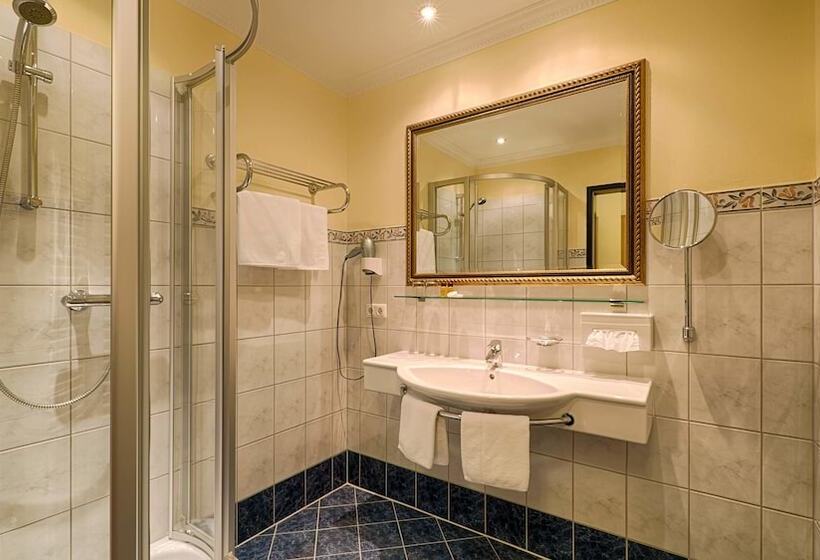 اتاق سوپریور, Kristall