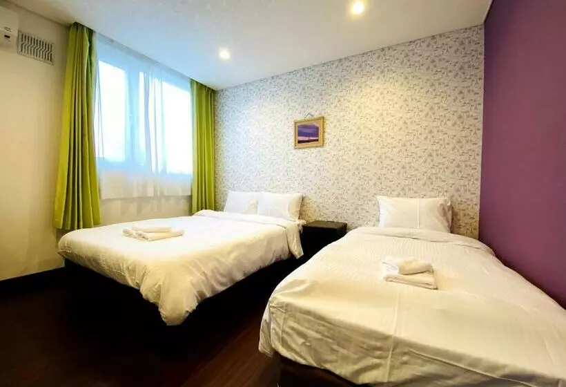 バス共有のスタンダードルーム, Petit Hotel Melon Furano