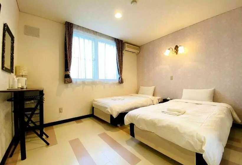 バス共有のスタンダードルーム, Petit Hotel Melon Furano