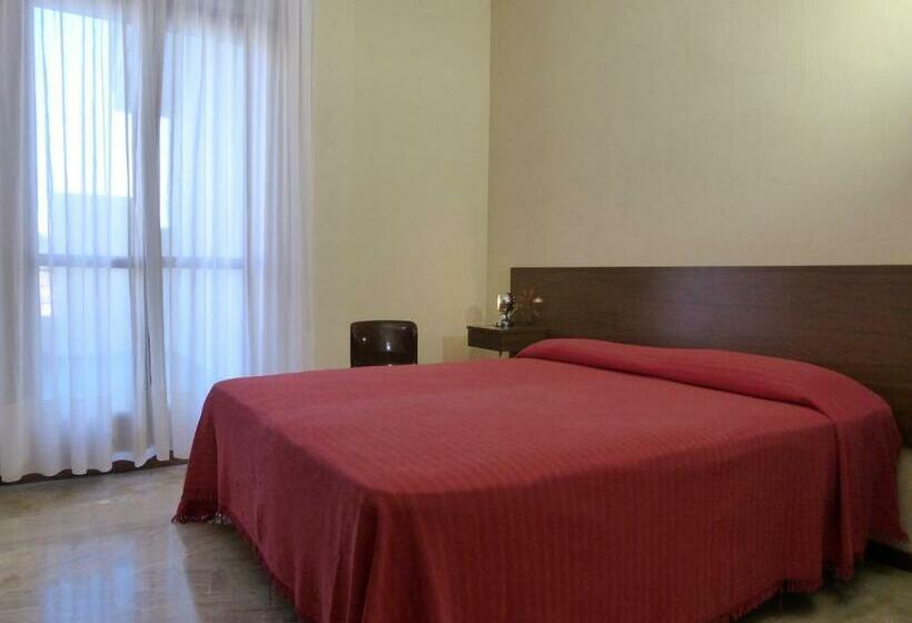 آپارتمان 2 خوابه با تراس, Residence Green Park