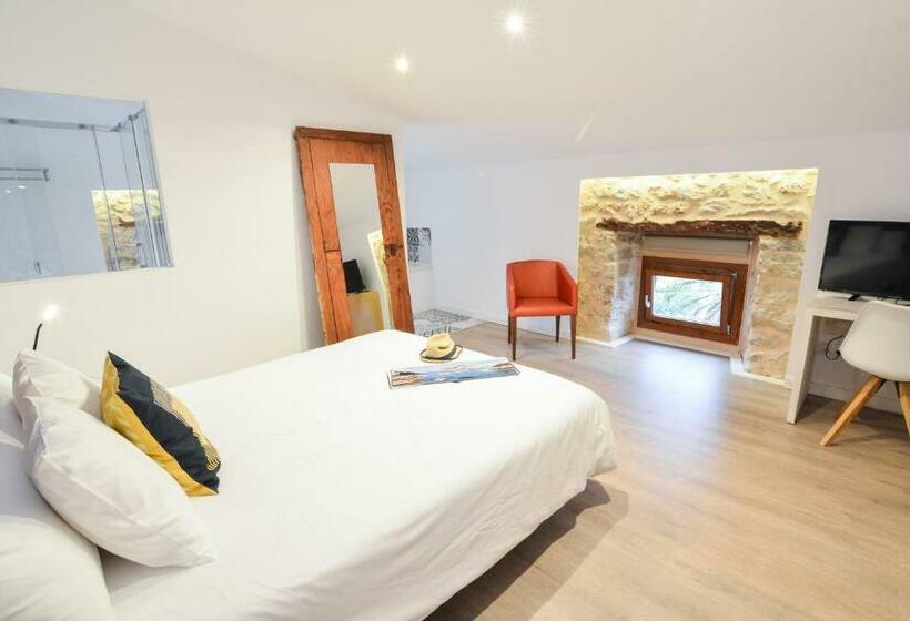 デラックスルーム, Turixant