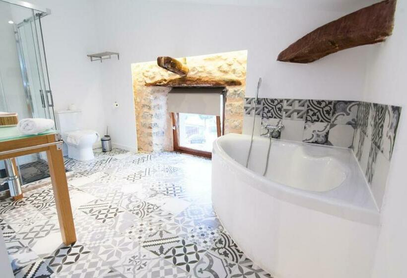 デラックスルーム, Turixant