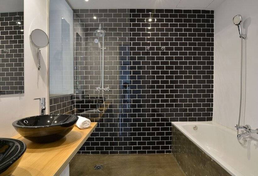 スタンダードルーム, Turixant